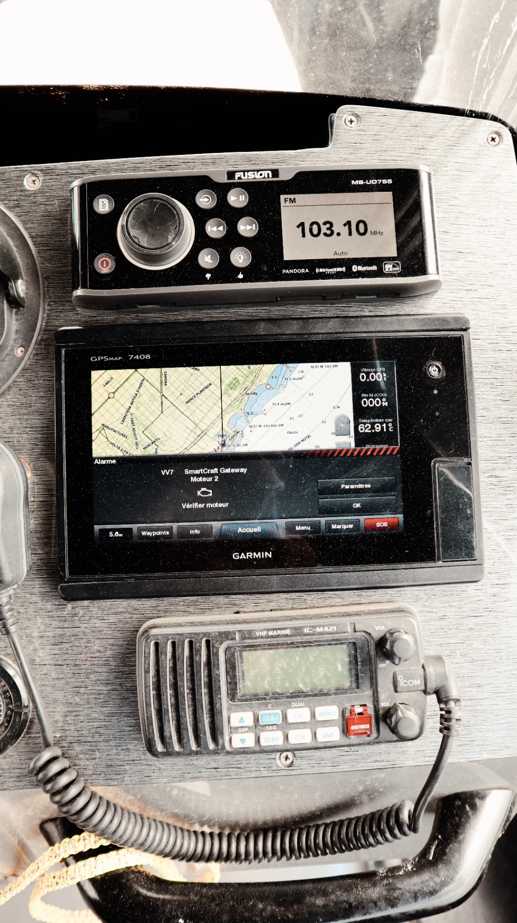Fusion stereo, Garmin GPSmap 7408 and Icom VHF marine radio
